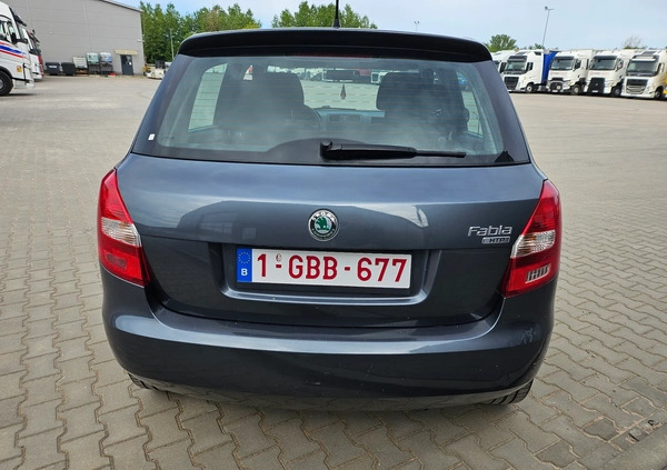 Skoda Fabia cena 9400 przebieg: 132000, rok produkcji 2009 z Sochaczew małe 56